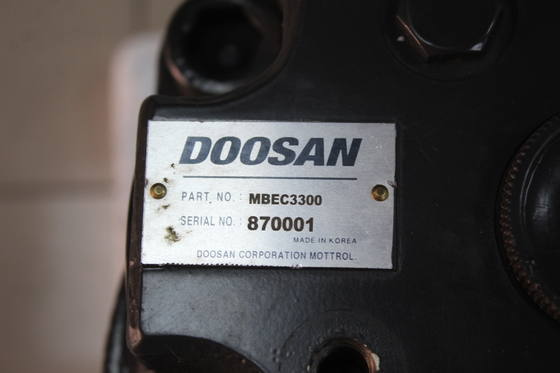 벨 부품 발굴기 DH225-9C 스윙 모터 BEC3300 스윙 모터 170303-00067 doosan 870001